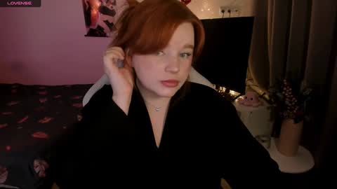 Snapshot of milky_wayx chatting on December 24, 7:06 am Lisa online show from December 24, 7:06 am