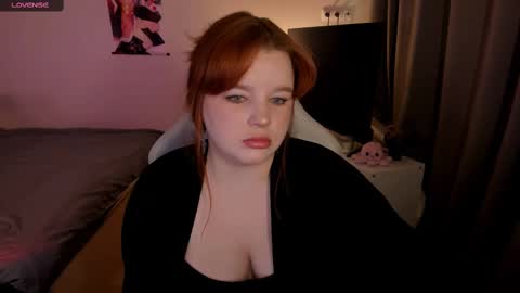 Snapshot of milky_wayx chatting on March 11, 6:52 am Lisa online show from March 11, 6:52 am