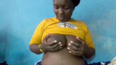 milkyebony254 online show from September 16, 9:55 am