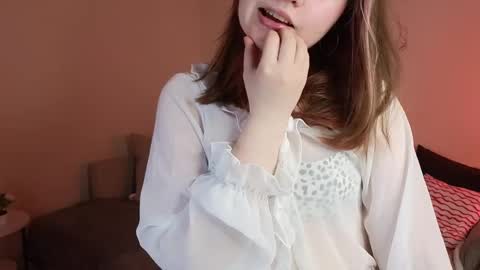 Ula online show from April 4, 4:47 pm