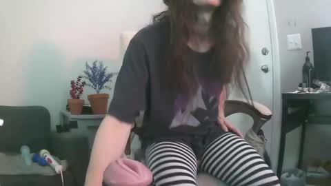 Snapshot of millenamoo chatting on September 8, 6:40 pm millenamoo online show from September 8, 6:40 pm