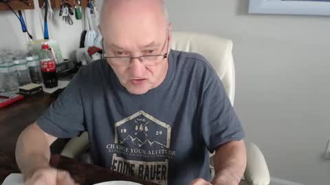 millenium0129 online show from October 8, 6:03 pm