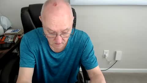 millenium0129 online show from June 12, 3:33 pm