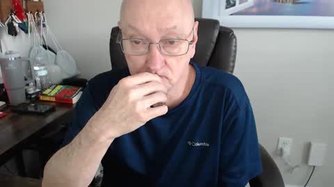 millenium0129 online show from April 9, 6:02 pm