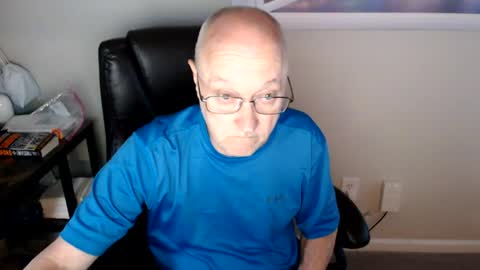 millenium0129 online show from June 28, 3:02 am