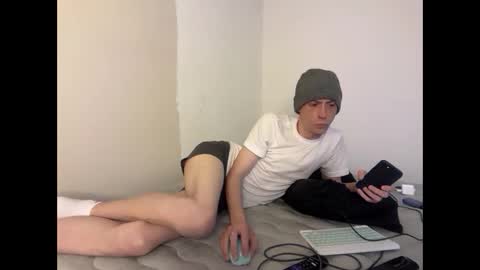 SlimnHungOH online show from January 8, 10:04 pm