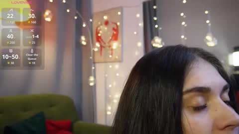 Miley online show from December 21, 2:23 pm