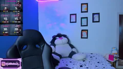 Snapshot of millie_lamar chatting on September 29, 1:37 am online show from September 29, 1:37 am