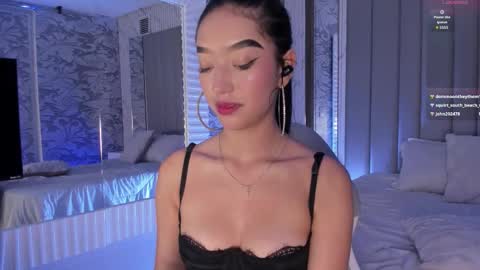 Ana Maria online show from December 18, 1:12 am