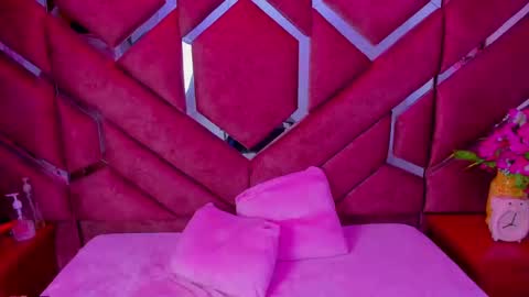 Milly Print online show from November 23, 2:42 am