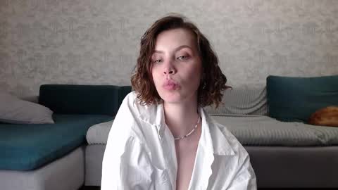 Milly online show from November 16, 1:24 pm