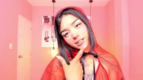 milu_carbajal_x online show from February 13, 1:36 pm