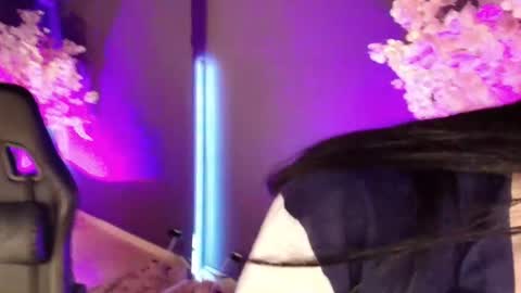 Snapshot of milyrouse___ chatting on September 29, 12:26 pm Milly  online show from September 29, 12:26 pm