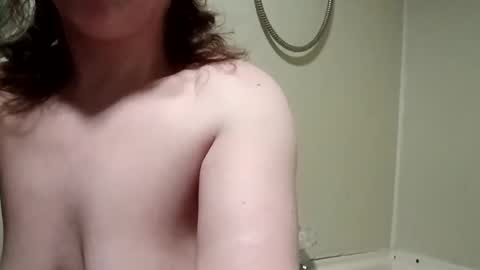 mimi142 online show from March 12, 1:09 am