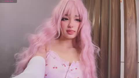 mimi cuute online show from June 11, 2:53 am