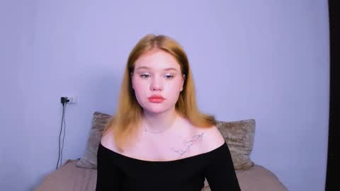 hi Im Mina  online show from November 28, 3:03 am