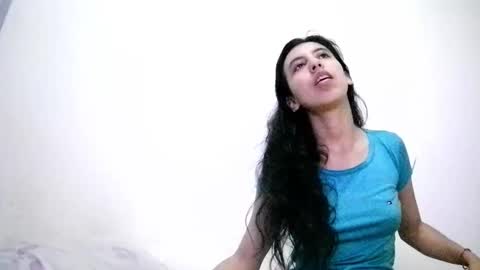 mina smith online show from January 13, 8:05 pm