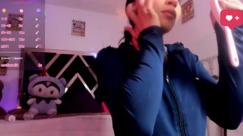 minami_nakamura online show from May 9, 2:39 am