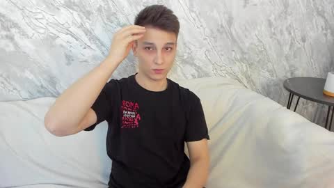 minato_kono online show from February 6, 7:18 pm