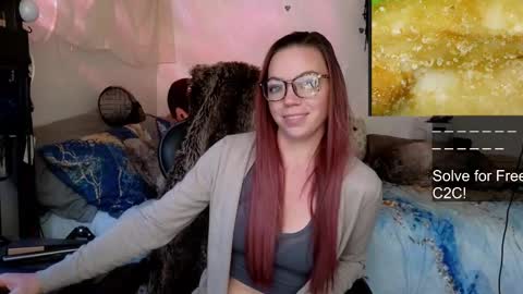 Mindy Mars online show from December 3, 4:40 pm