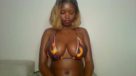 STRAWBERRY online show from April 22, 12:07 am