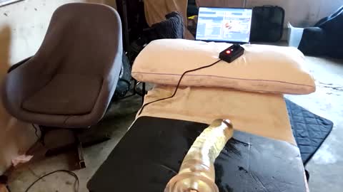 minicucumber_ online show from January 7, 8:03 pm