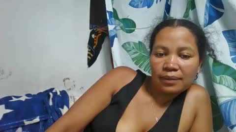 miora620846 online show from March 17, 10:59 pm