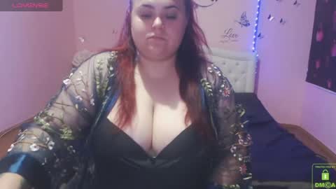mira_cle_ online show from June 19, 9:15 am