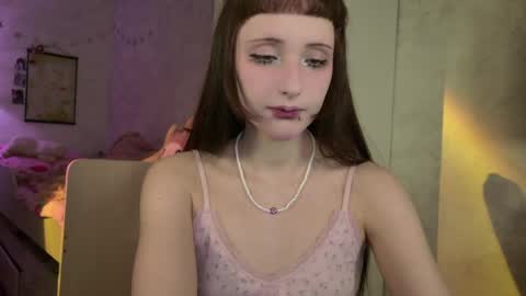 Mira online show from April 25, 9:12 pm