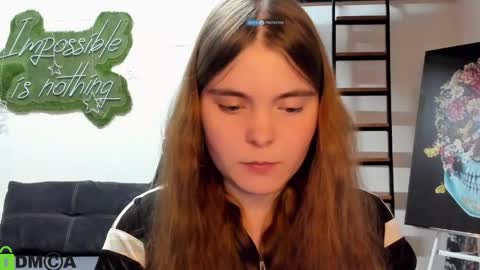 miraa_bloom online show from March 24, 2:45 pm