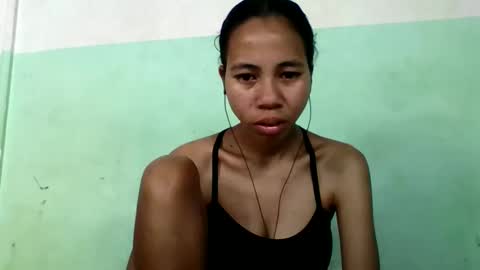Snapshot of mirah881 chatting on October 12, 5:33 am mirah881 online show from October 12, 5:33 am