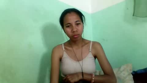 Snapshot of mirah881 chatting on October 7, 7:10 pm mirah881 online show from October 7, 7:10 pm