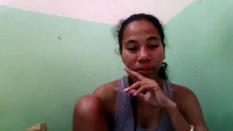 Snapshot of mirah881 chatting on September 13, 7:00 am mirah881 online show from September 13, 7:00 am