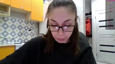 MIRANDA online show from November 21, 2:48 pm