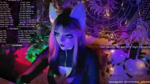 mirareed online show from February 12, 2:04 am