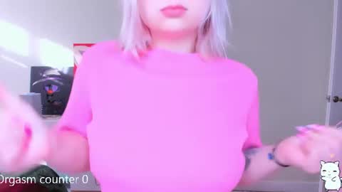 Kira online show from June 23, 4:02 pm