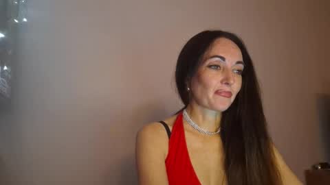 Christina online show from June 7, 8:58 pm