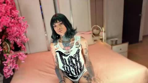     online show from February 21, 1:14 pm