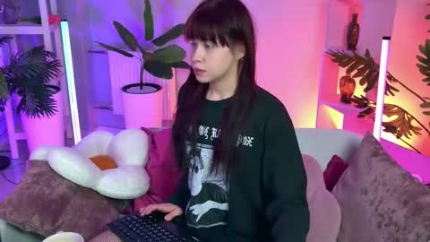 Snapshot of misapage chatting on October 6, 12:07 am Misa online show from October 6, 12:07 am