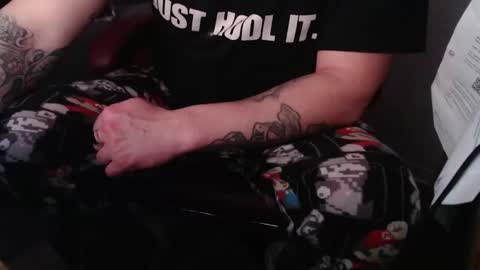 LOVEFUNSEX online show from February 20, 9:31 pm