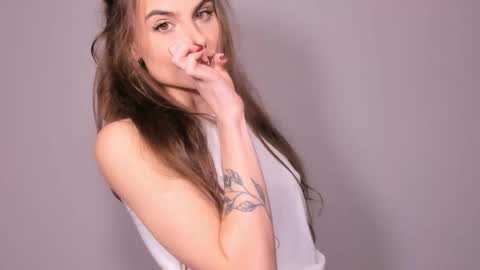 Katrin online show from December 3, 1:12 pm