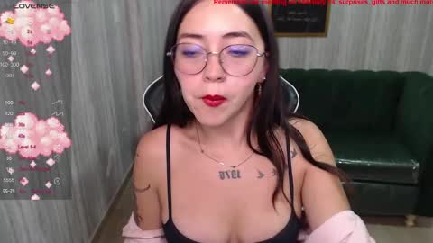 andrea online show from February 10, 1:55 pm