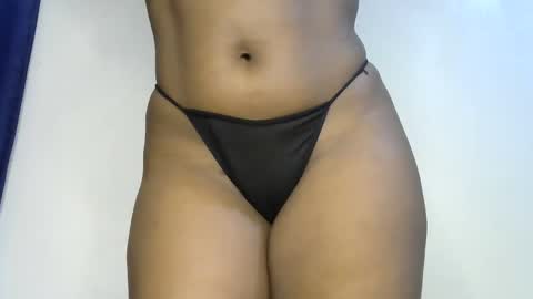 miss_bani online show from April 23, 4:41 pm