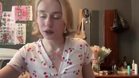 Anya online show from June 21, 3:51 pm