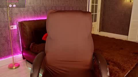 Elia online show from September 12, 4:42 pm