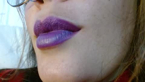 Miss Evoleth online show from November 19, 5:01 pm