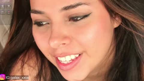 Snapshot of miss_galaxxia chatting on February 10, 6:35 pm  Elisabeth  IG galax xxia       online show from February 10, 6:35 pm