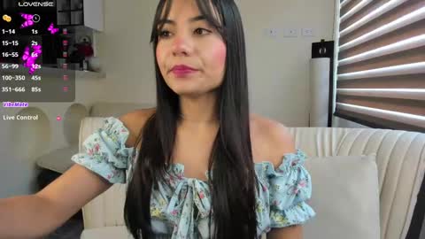 Snapshot of miss_ginebra_1 chatting on February 17, 7:12 pm insta online show from February 17, 7:12 pm