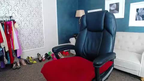 Miss Kora online show from November 12, 5:10 am