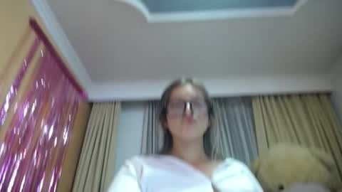 lilieth  online show from September 15, 2:13 am